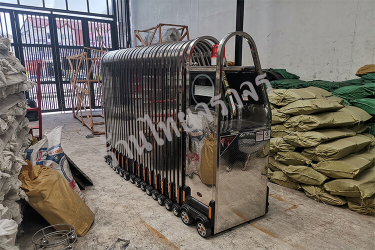 auto_folding_gate6