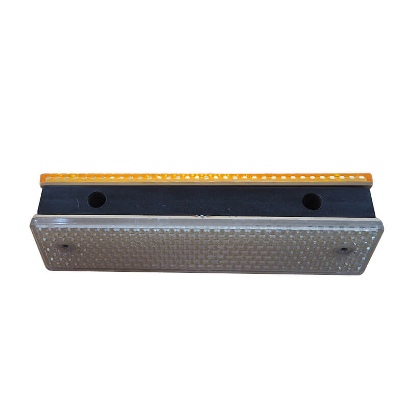 delineator