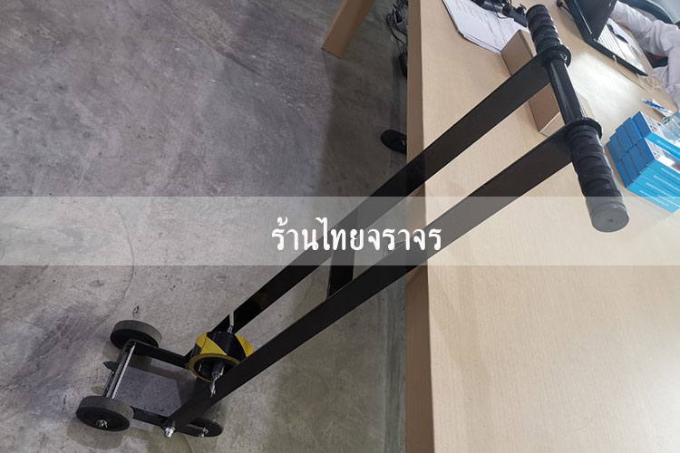 floortapeapplicator8
