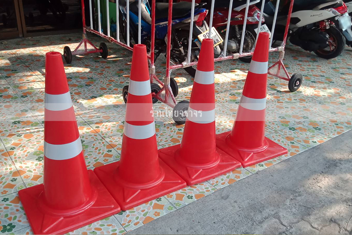 trafficcone1-10