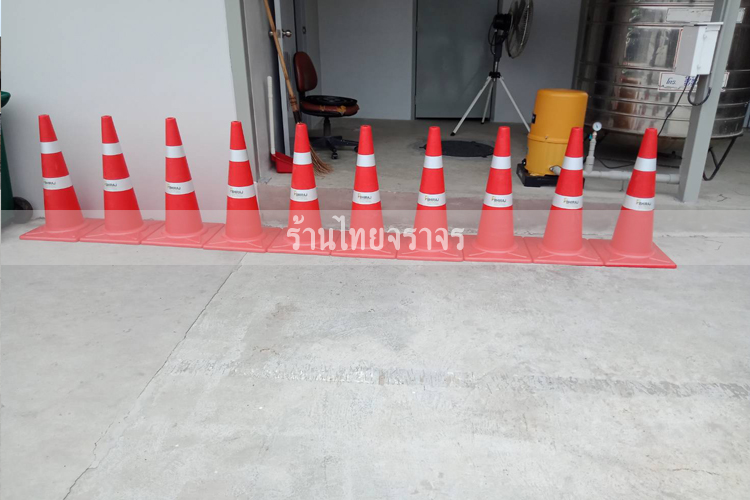 trafficcone1-17