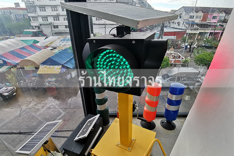 trafficlight13